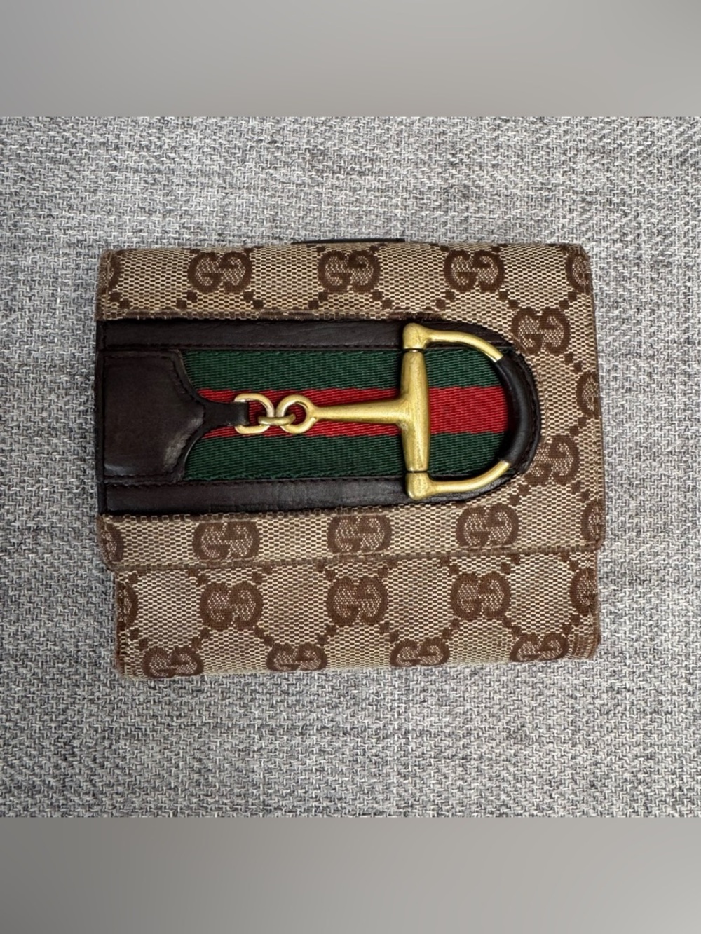 ✨GG Canvas Vintage Web Horsebit Compact Wallet✨ - Picture 3 of 17